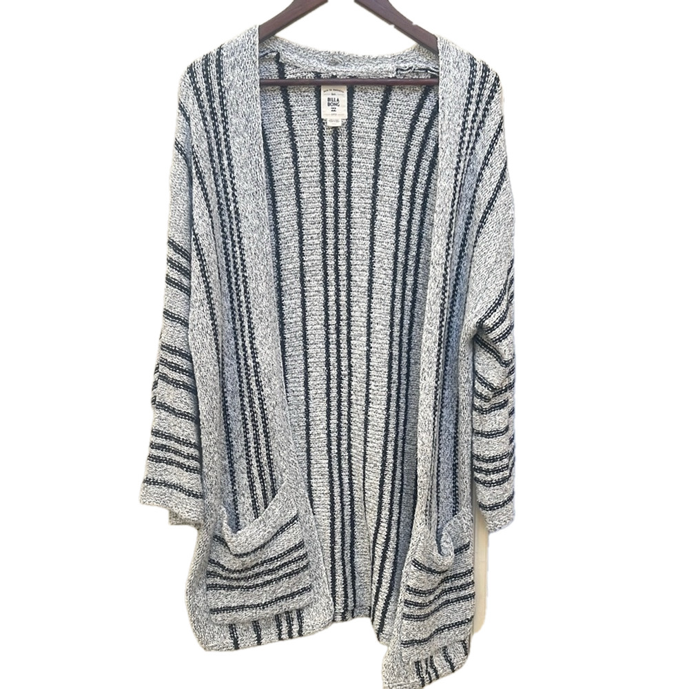 Billabong Good Times Boho Style Cardigan
Black and White
Size L